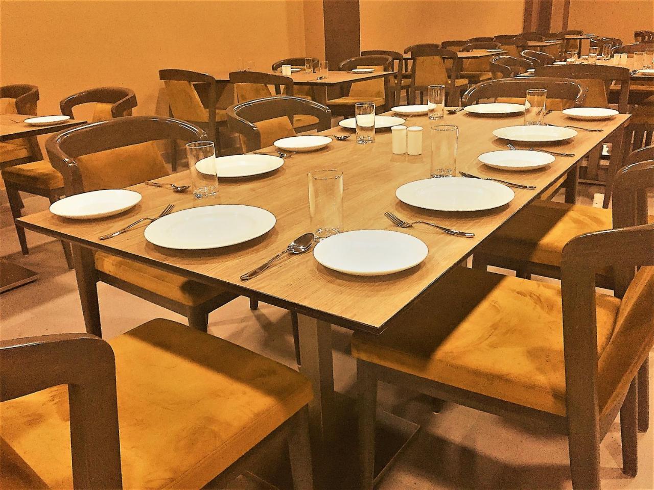 Genx Surat By 1589 Hotels Palsana  Buitenkant foto